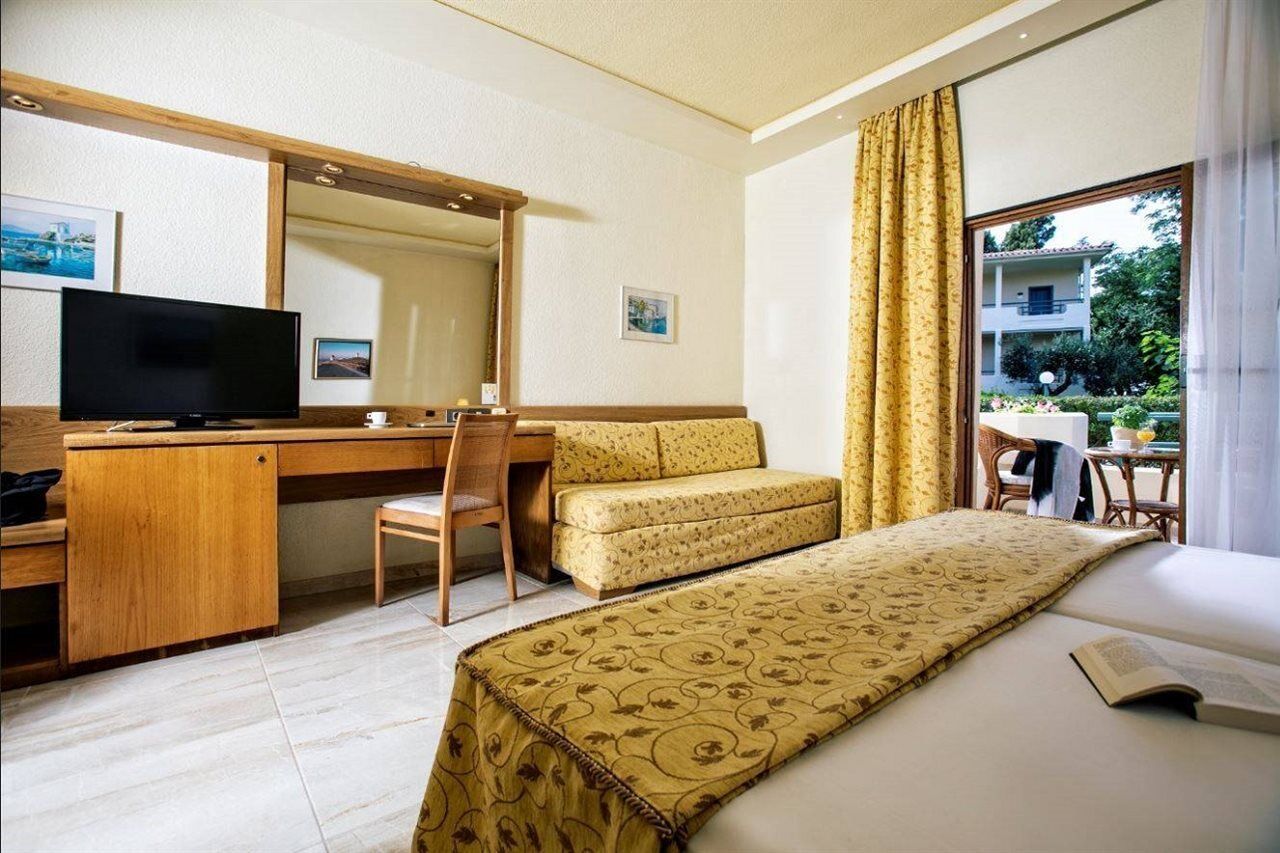 Possidi Holidays Resort & Suite Hotel Εξωτερικό φωτογραφία